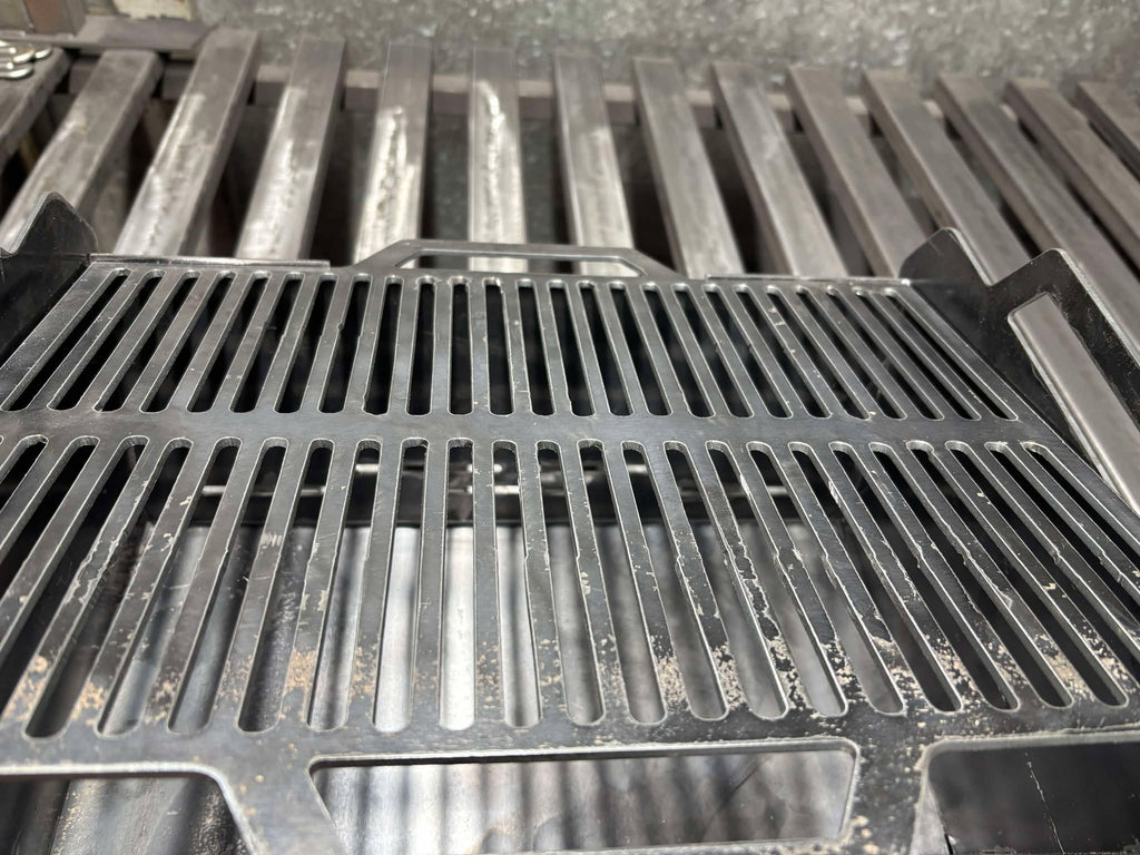 Collapsible Barbeque Fire Pit - Heavy Duty Outdoor Wood Burner Stove for Camping & Backyard Cooking