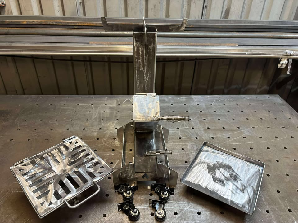 High Efficiency Steel Rocket Stove for Camping | Heavy Duty Rolling BBQ Grate Cooker