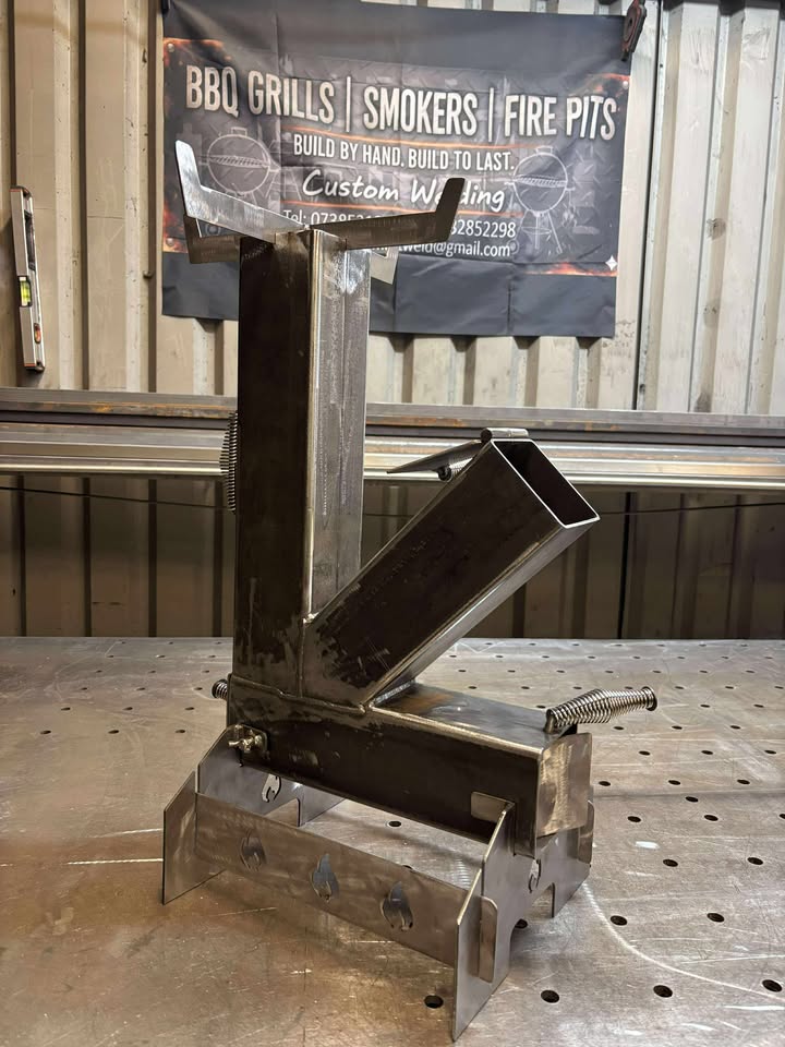 High Efficiency Steel Rocket Stove for Camping | Heavy Duty Rolling BBQ Grate Cooker