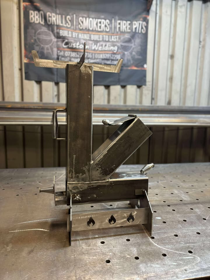 High Efficiency Steel Rocket Stove for Camping | Heavy Duty Rolling BBQ Grate Cooker