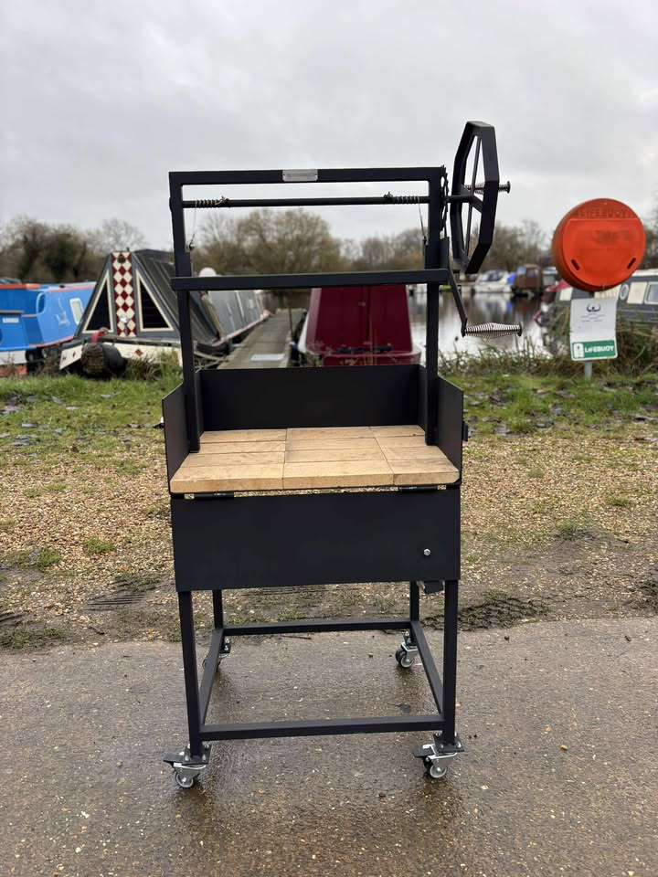 Santa Maria Grill Asado BBQ – Handcrafted Argentine Wood Fire Grill - UK Made