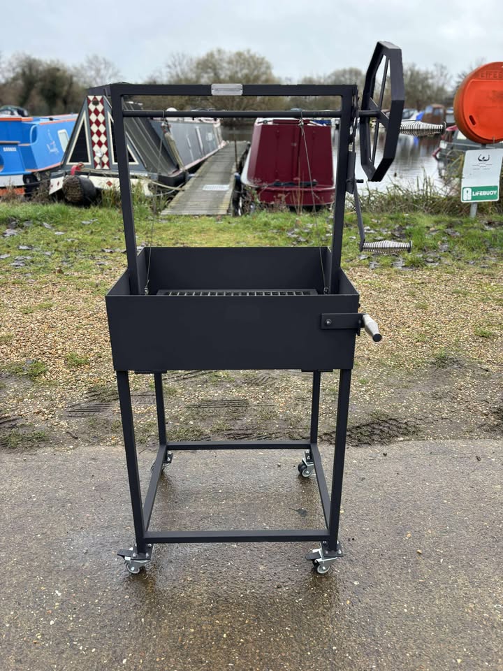 Santa Maria Grill Asado BBQ – Handcrafted Argentine Wood Fire Grill - UK Made