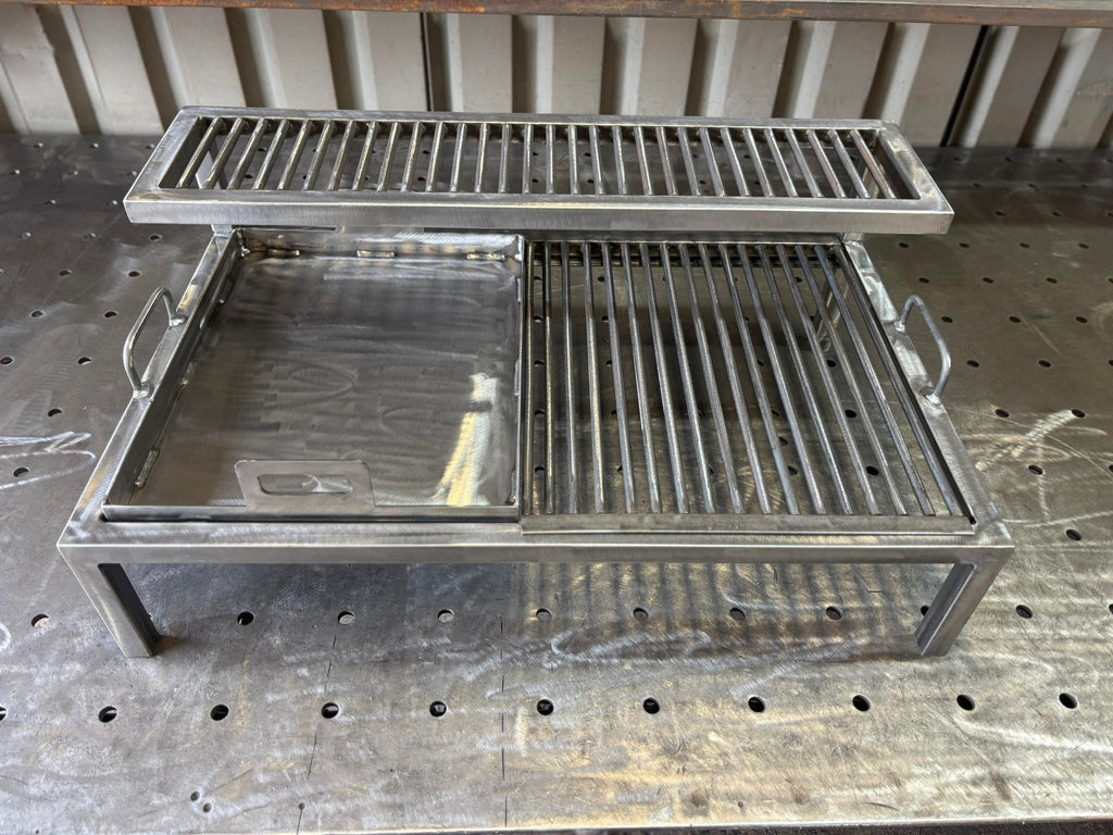 Heavy Duty Over-Fire BBQ Grill Station - Adjustable Upper Rack, 10mm Solid Bar Grates, Removable Plancha & Dual Grills - 800x500mm