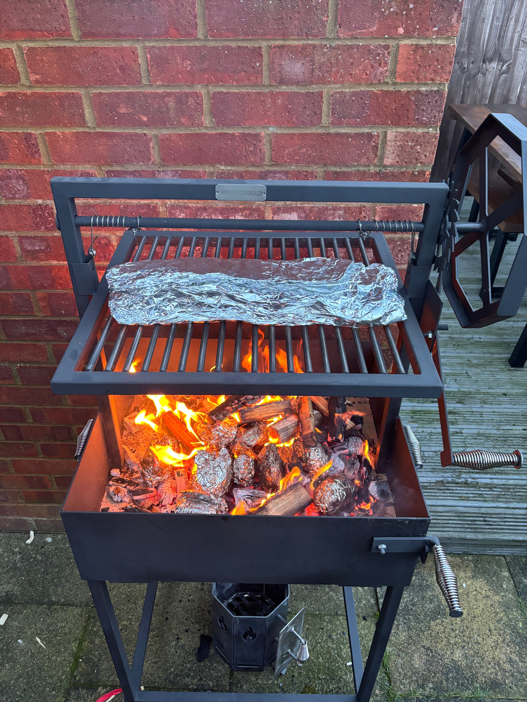 Santa Maria Grill Asado BBQ – Handcrafted Argentine Wood Fire Grill - UK Made