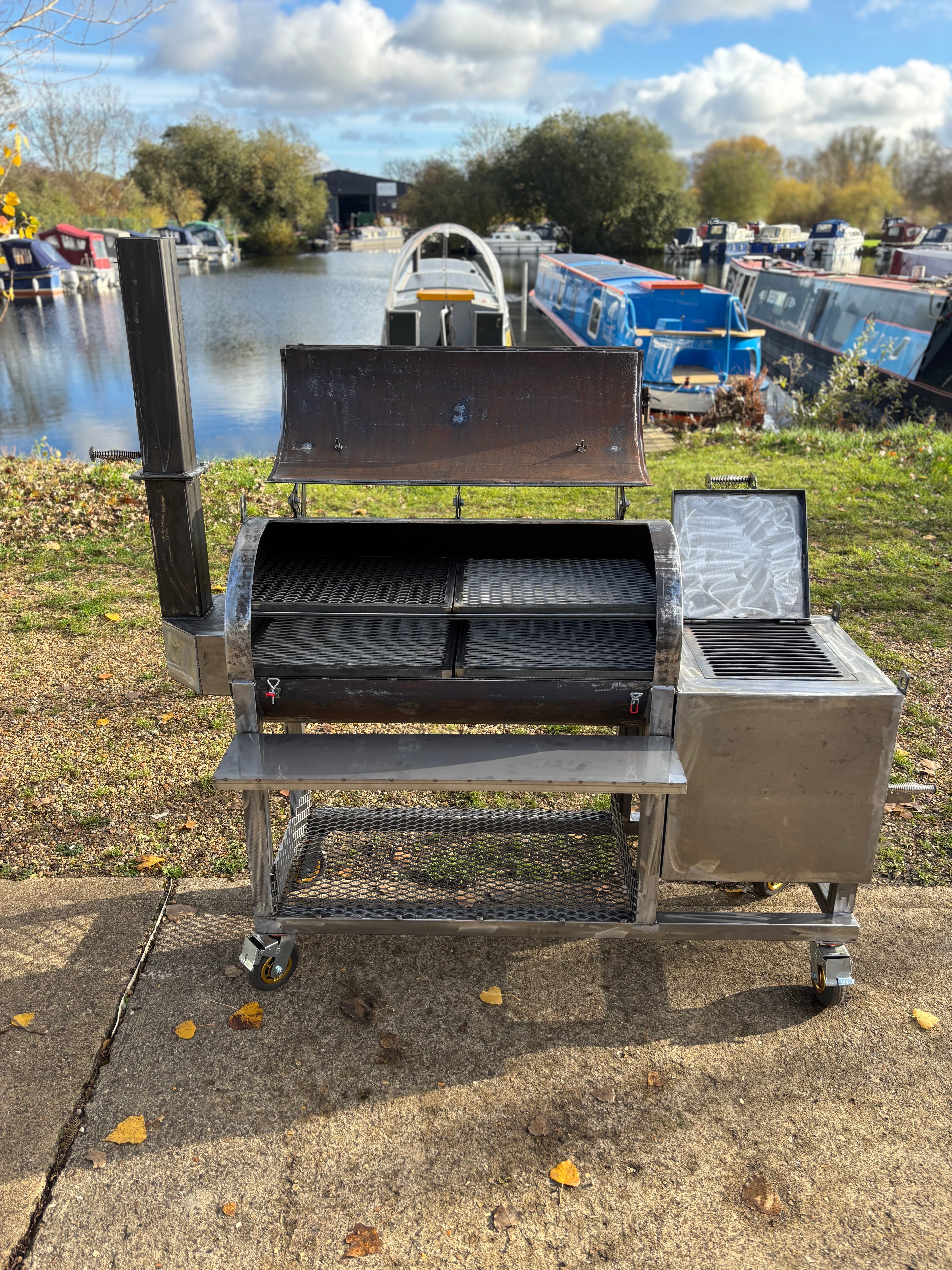 Heavy Duty Offset BBQ Smoker Charcoal Grill Pit | Custom Built Handmade Steel Meat Smoker for Competition, Catering, Patio Cooking