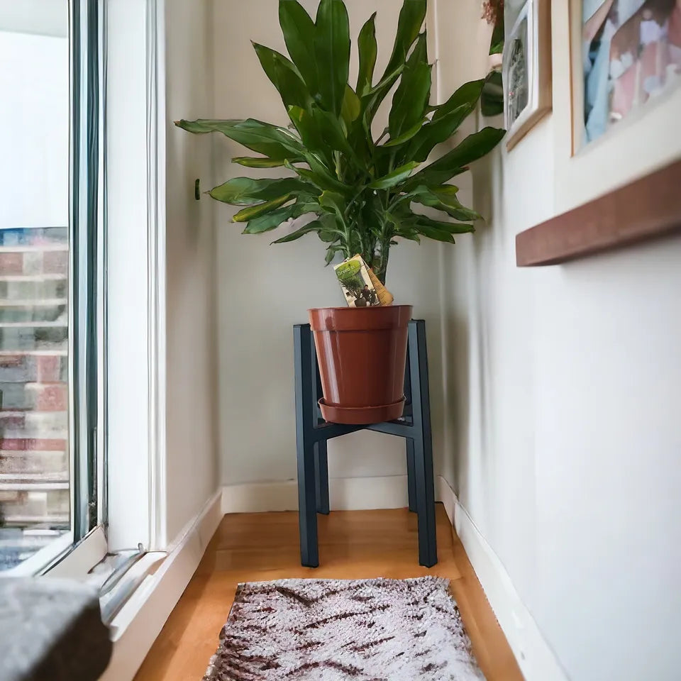 Large Plant pot stand metal hand made